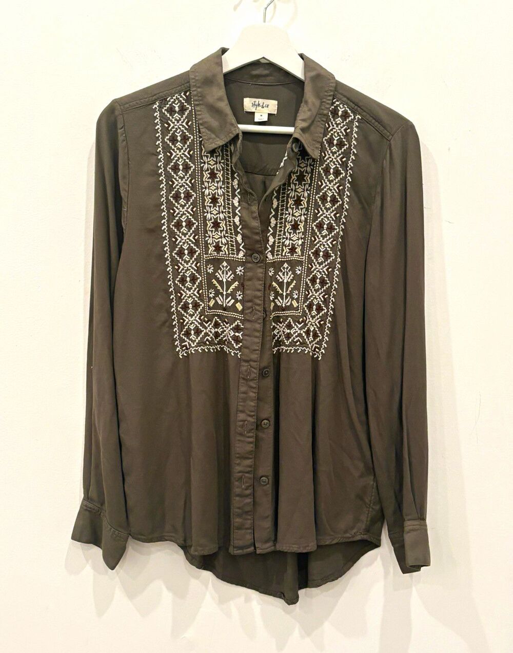 Style & Co Gray Geometric Embroidered Button-Up Collared Shirt Sz M boho cottage